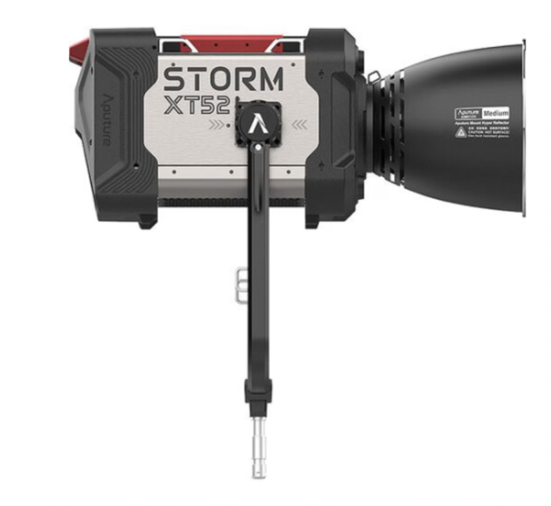 Aputure Storm XT52 + Medium reflector